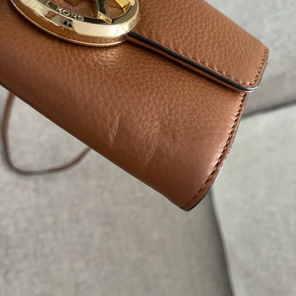 Michael Kors Cross body - Picture 3 of 4
